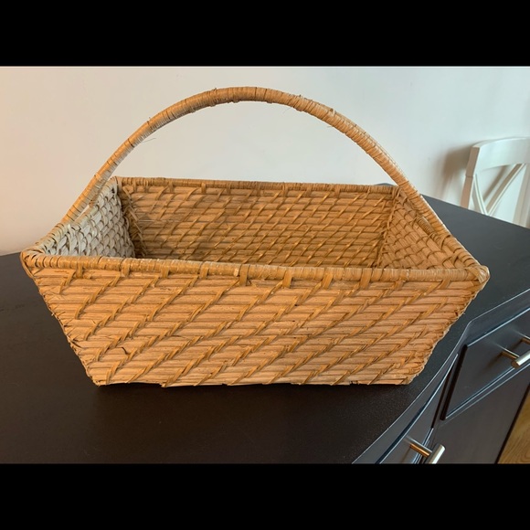TWO NIB West Elm Quinn Changing Caddy wicker basket - Picture 4 of 5